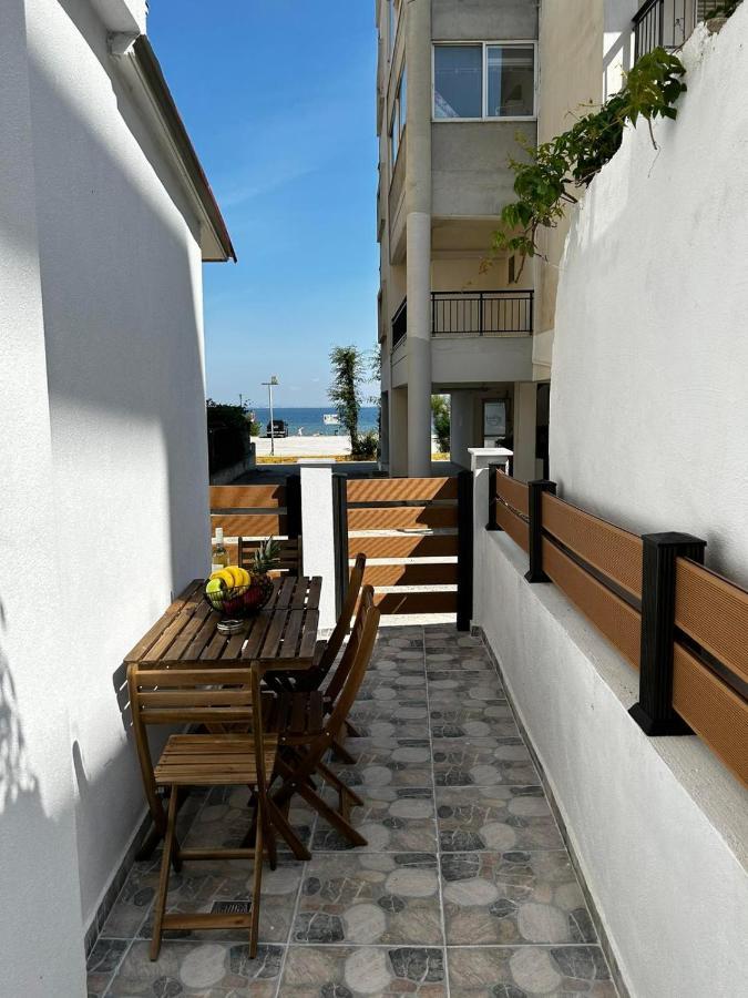 Sea Pleasure Studio Peraía Dış mekan fotoğraf